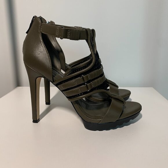 BCBG Olive Green Katya High-Heel, Size 8 - Picture 9 of 17